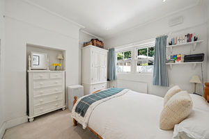 Photo 7- click for photo gallery